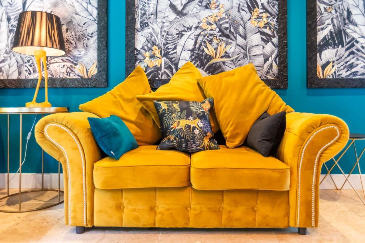 Luxurious Cosy And Contemporary 4 Bedroom - Trewhiddle V3 *
